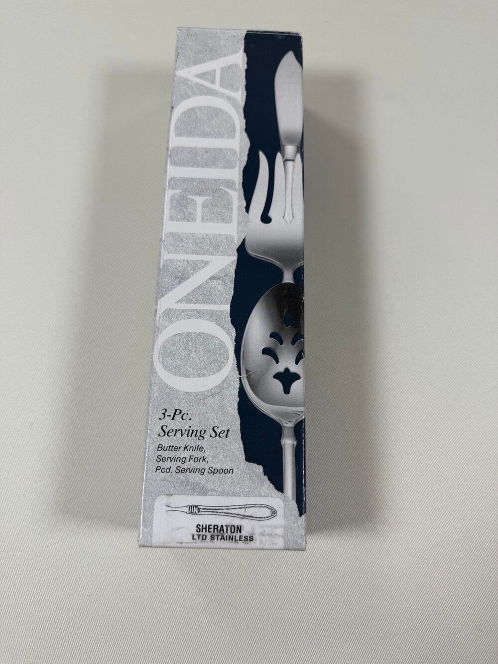 ONEIDA Sheraton 3 Piece Serving Set
New In Box